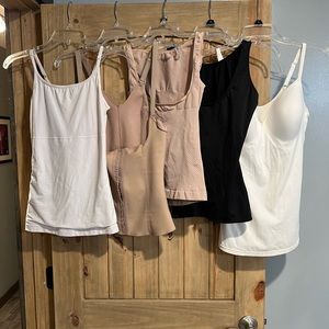 LOT/5 TUMMY CONTROL UNDER TOPS